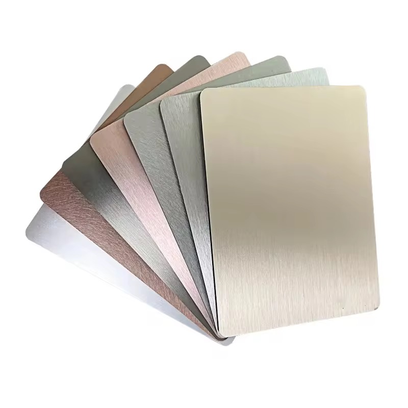 Painel anticolisão com textura metálica